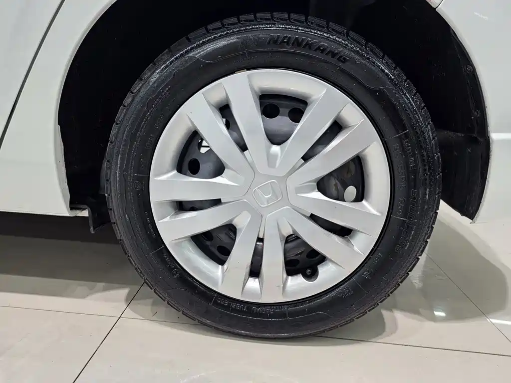 Honda Fit — миниатюра 13