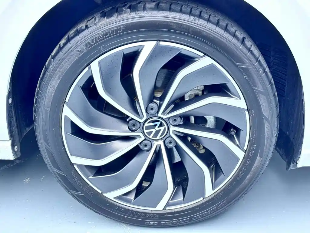 Volkswagen Golf — миниатюра 14