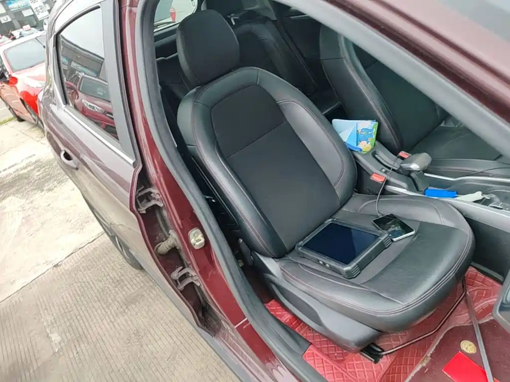 Citroen C3-XR — миниатюра 25