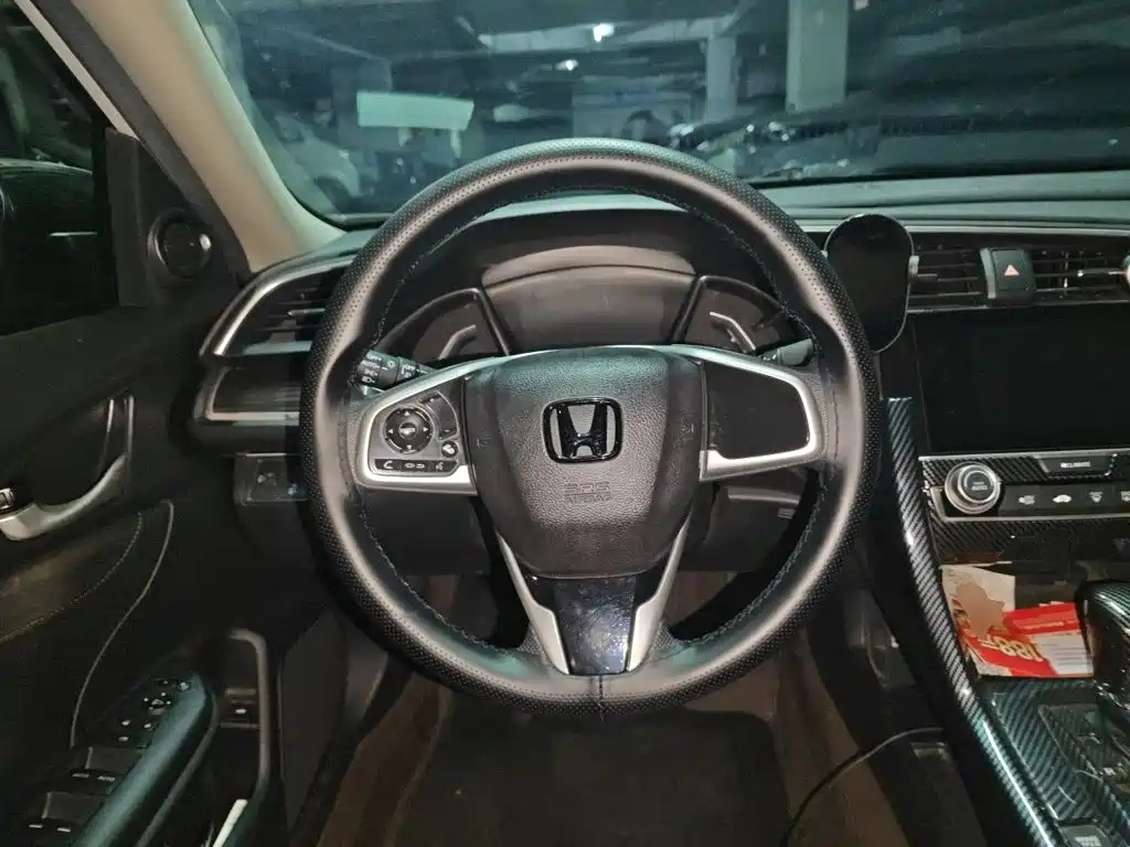 Honda Civic — миниатюра 6