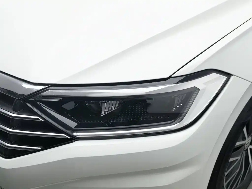 Volkswagen Sagitar — миниатюра 7