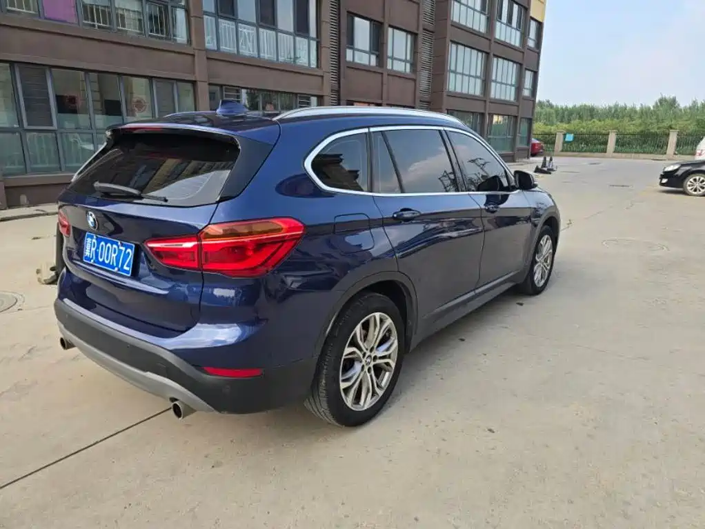 BMW X1 — миниатюра 4