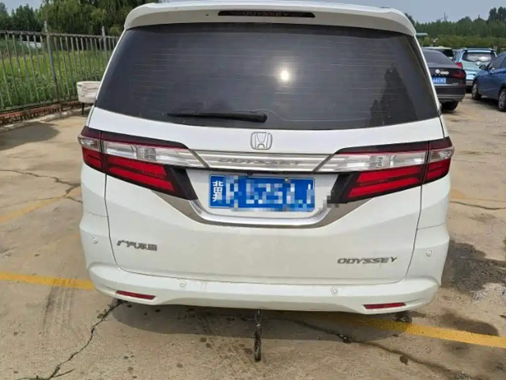 Honda Odyssey — миниатюра 5