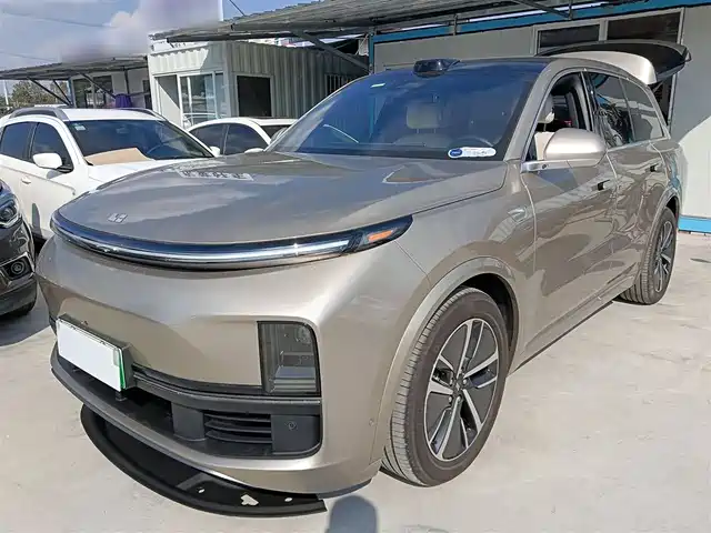 IDEAL CAR IDEAL L8 2024