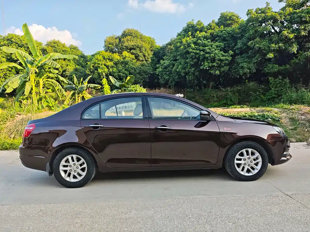 Geely Emgrand — миниатюра 4