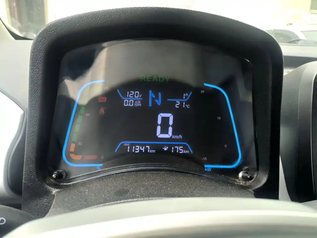 JMEV EV2 — миниатюра 12