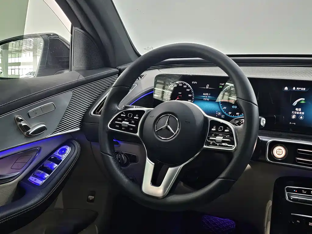 Mercedes-Benz EQC — миниатюра 8