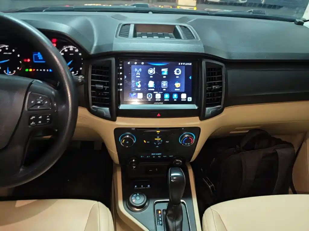 Ford Everest — миниатюра 13