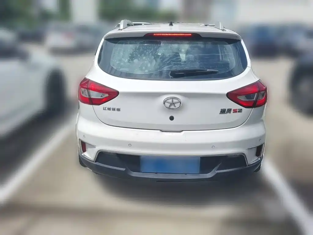JAC Refine S2 — миниатюра 8