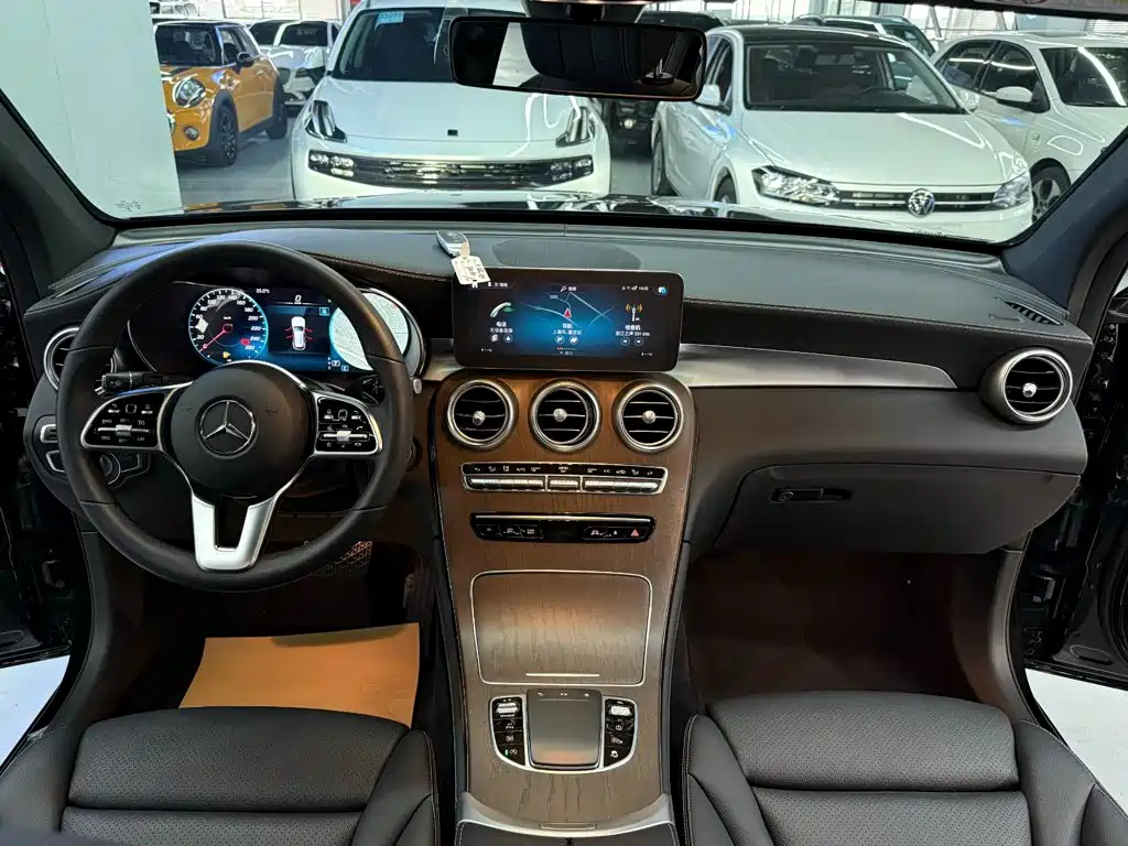 Mercedes-Benz GLC — миниатюра 19
