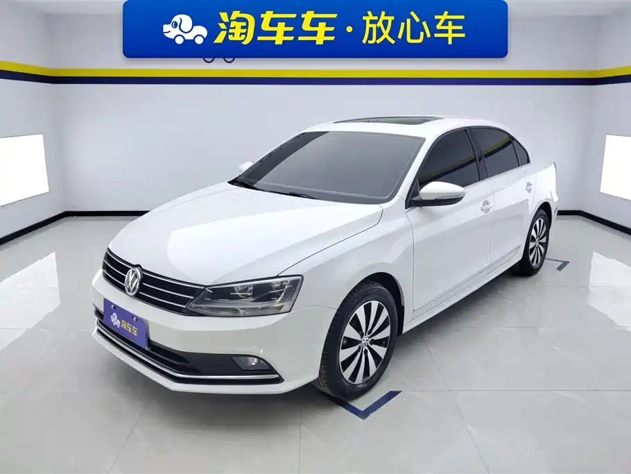 Volkswagen Sagitar 2018 1.6L AT Comfort