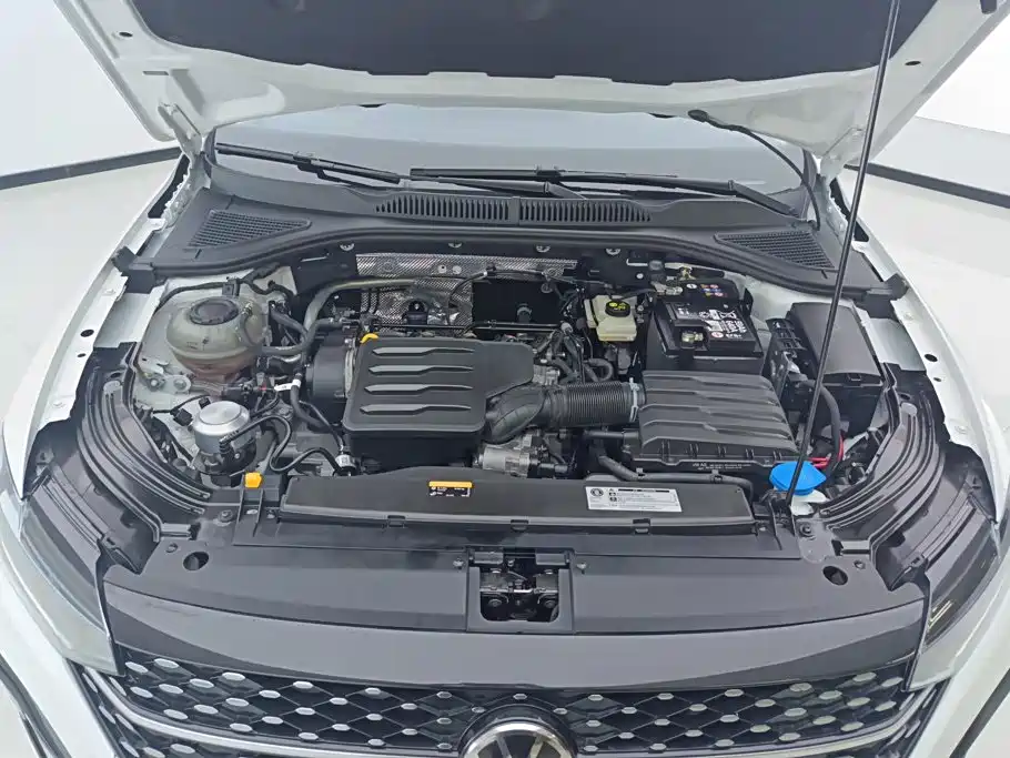 Volkswagen Lavida — миниатюра 10