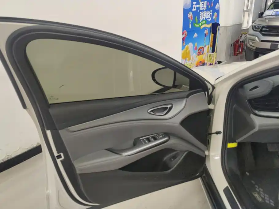 BYD Seal 07 DM-i — миниатюра 7