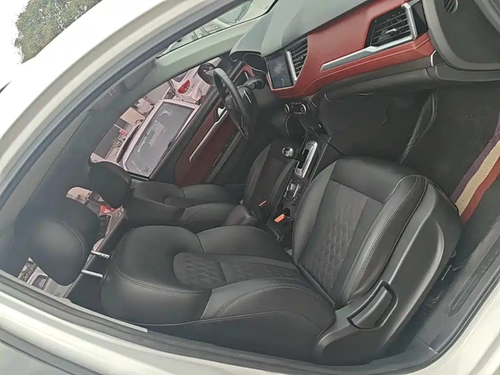 Haval H6 Coupe — миниатюра 25