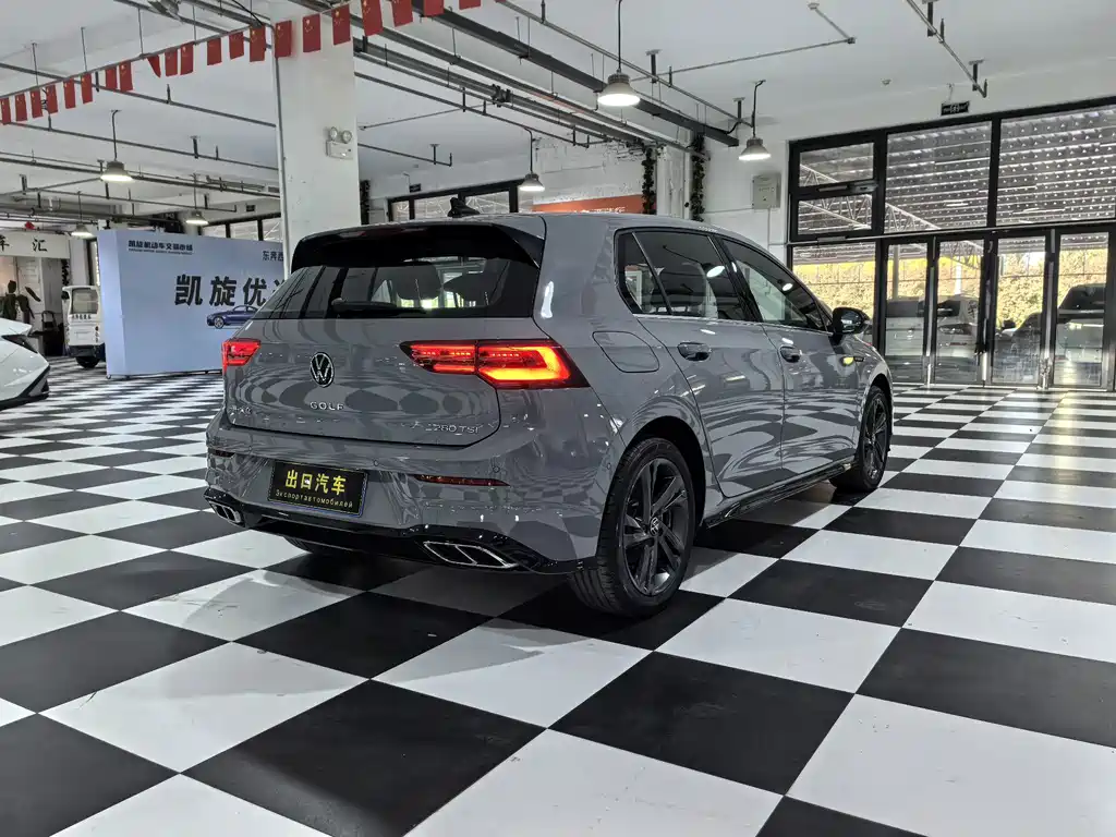 Volkswagen Golf — миниатюра 6