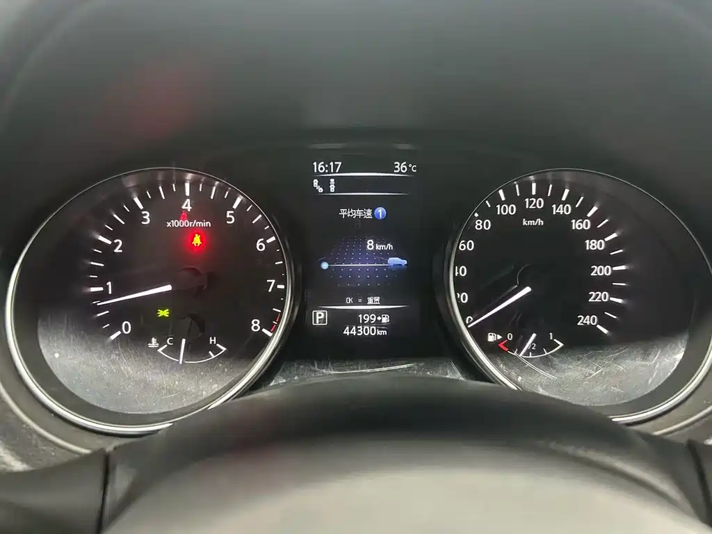 Nissan Qashqai — миниатюра 11
