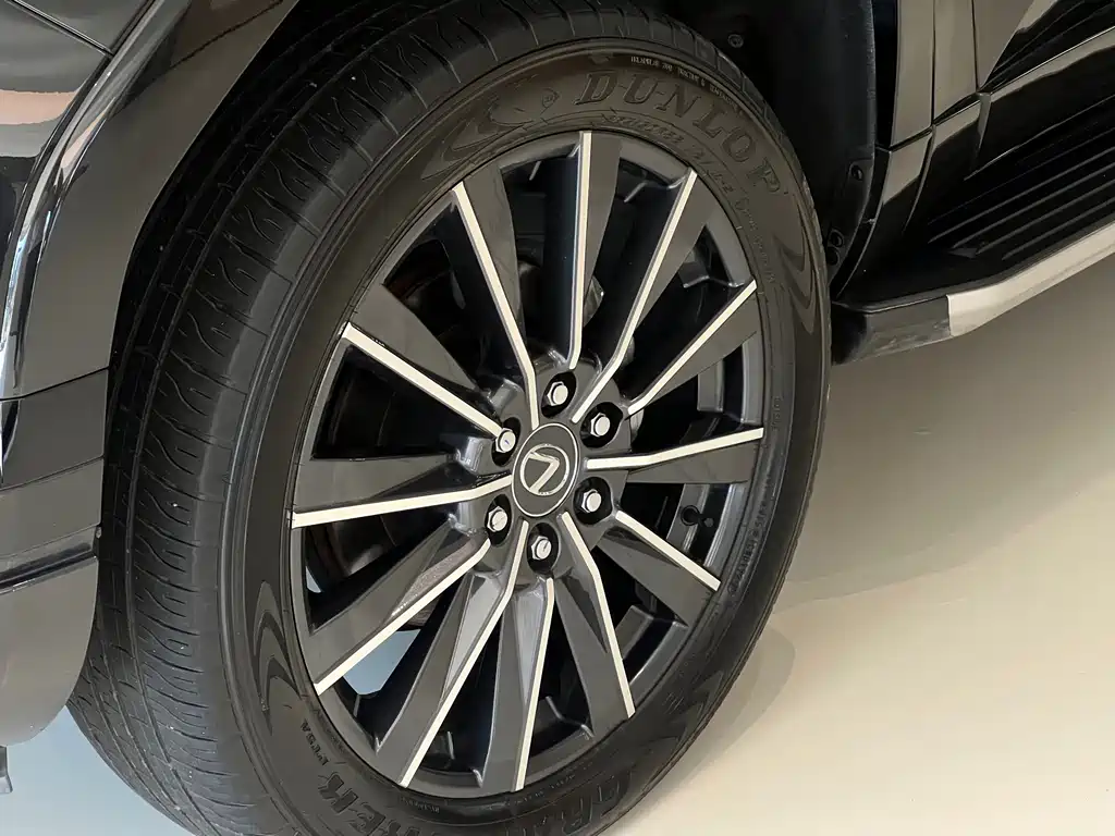 Lexus GX — миниатюра 4