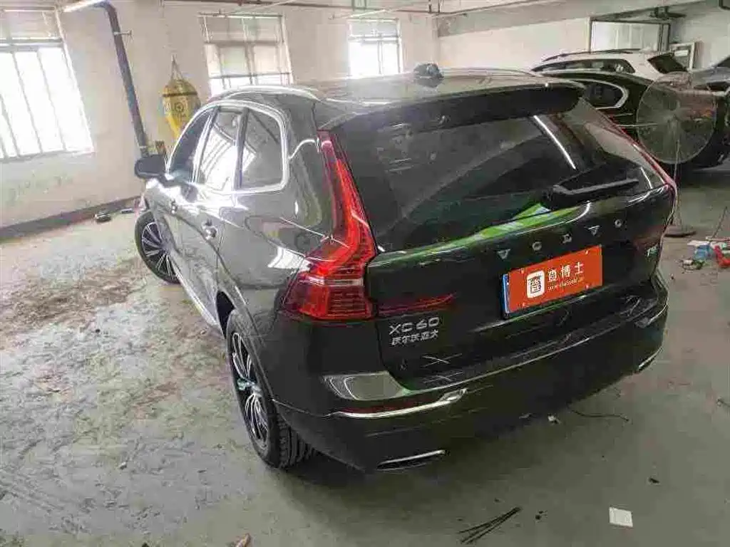 Volvo XC60 — миниатюра 3