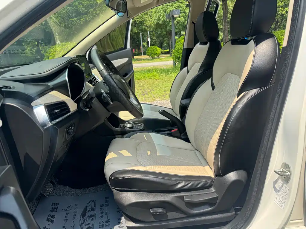 Baojun 360 — миниатюра 9