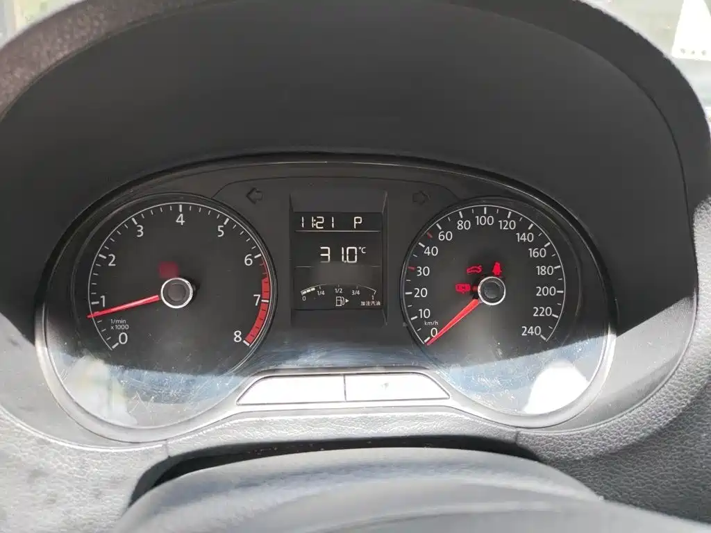 Volkswagen Polo — миниатюра 4