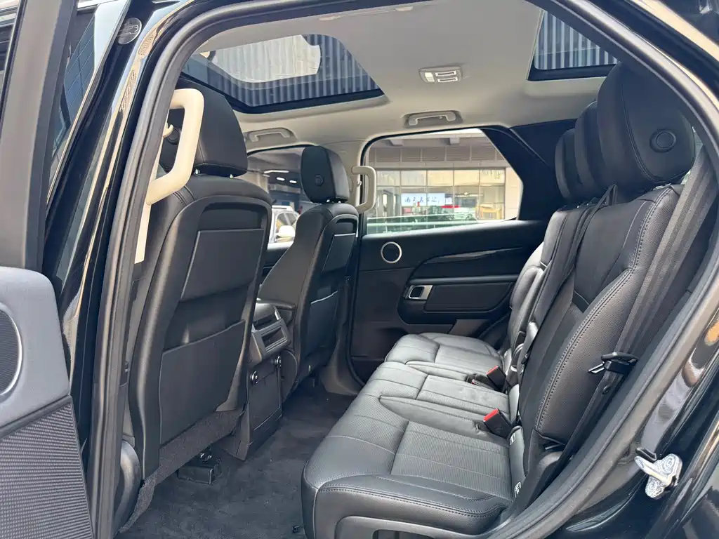 Land Rover Discovery — миниатюра 24