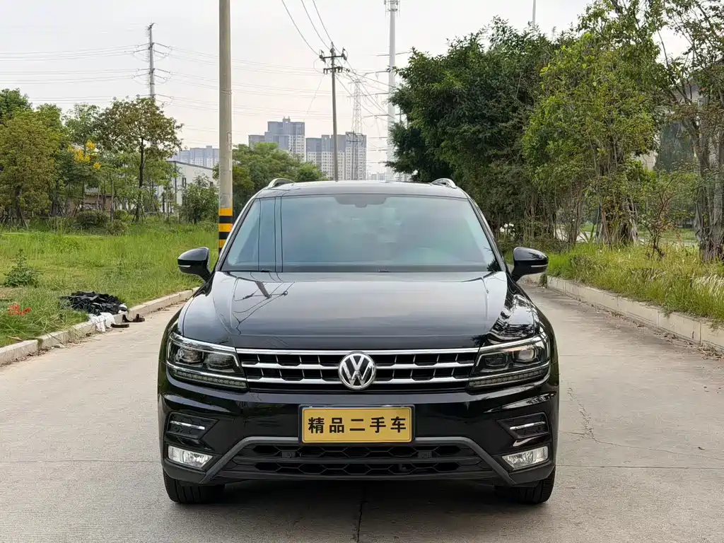 Volkswagen Tiguan L — миниатюра 2