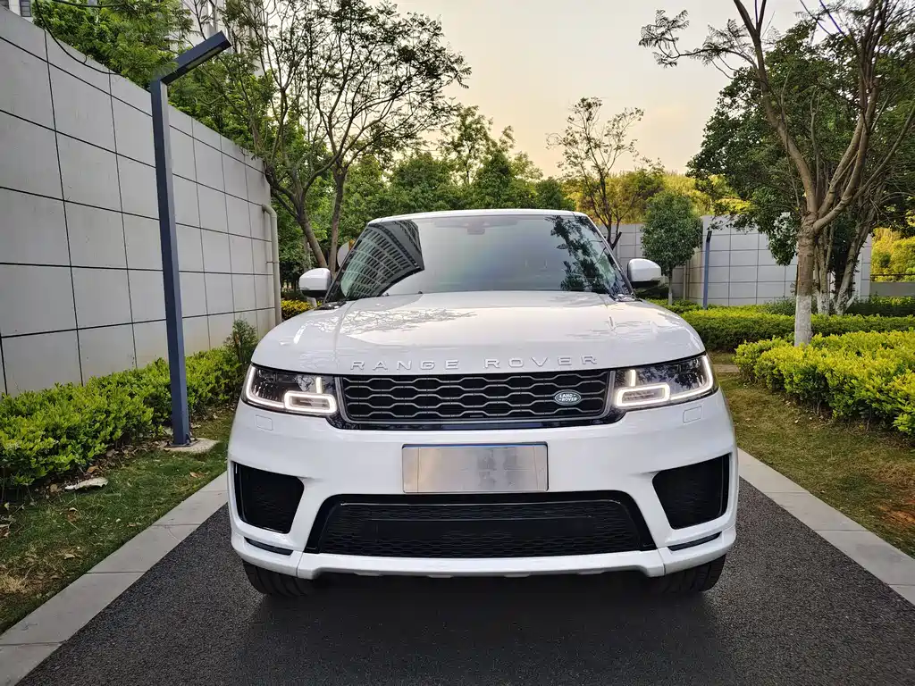 Land Rover Range Rover Sport 2019 3.0 L6 HSE DYNAMIC