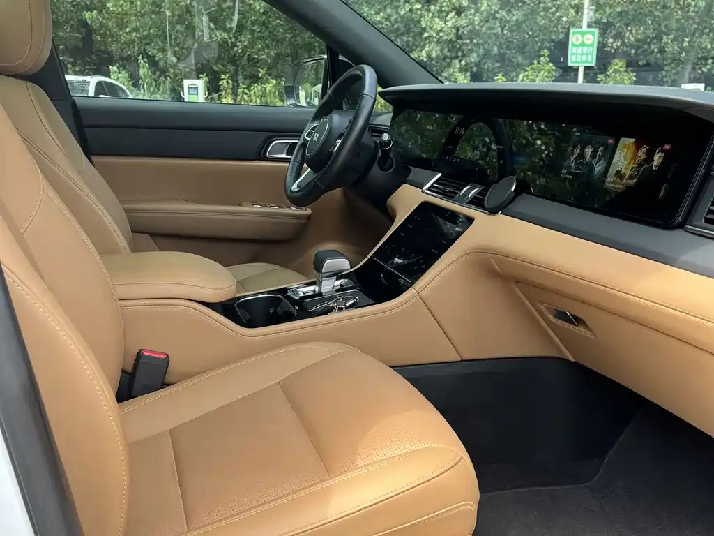 Li Auto Li ONE — миниатюра 15