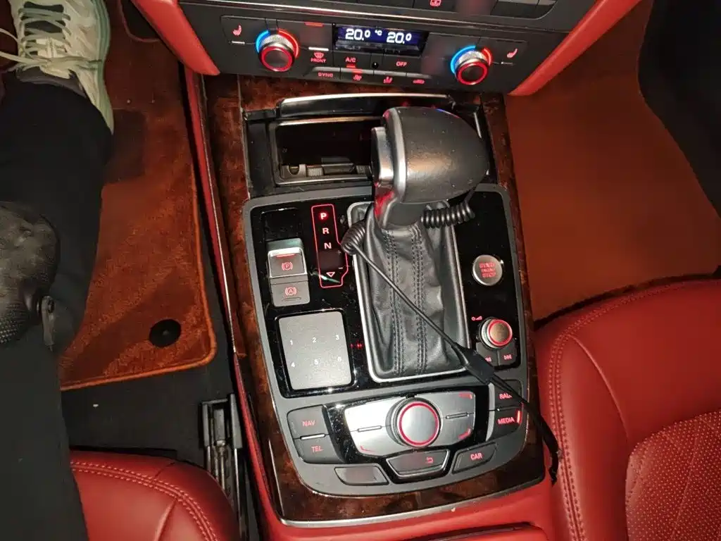 Audi A6L — миниатюра 7