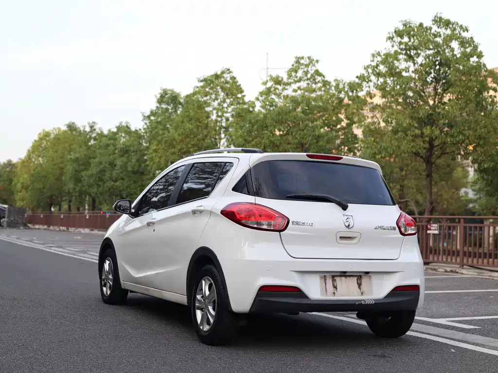 Baojun 310 — миниатюра 4