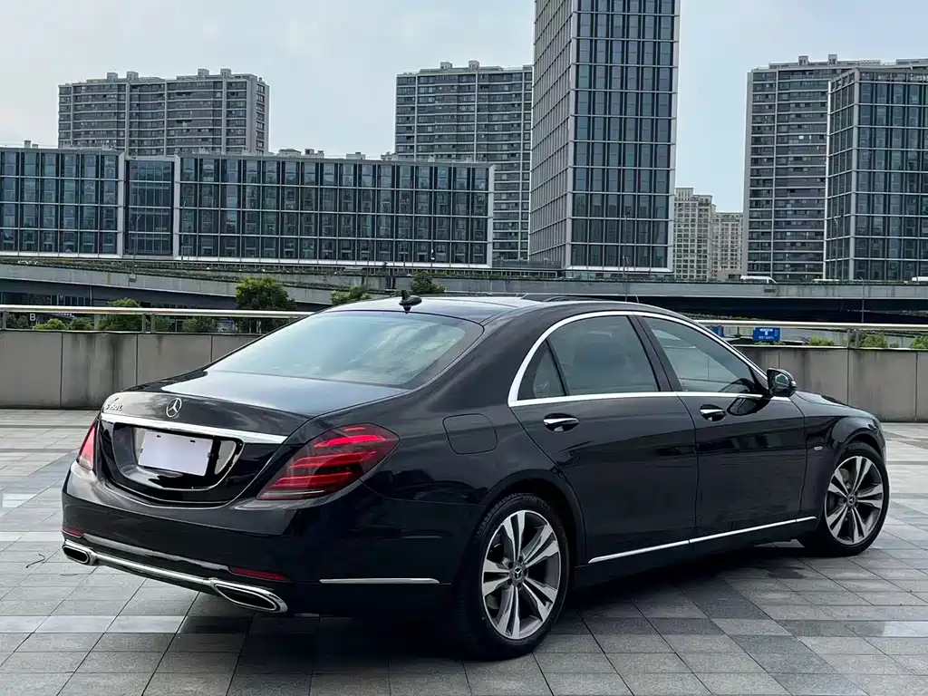 Mercedes-Benz S-Class — миниатюра 15