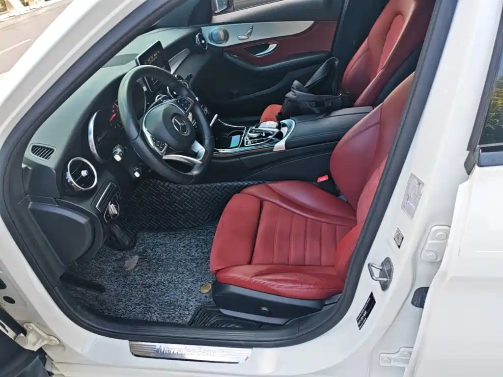 Mercedes-Benz C-Class — миниатюра 20