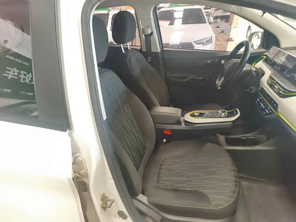 Changan Benben E-Star — миниатюра 25