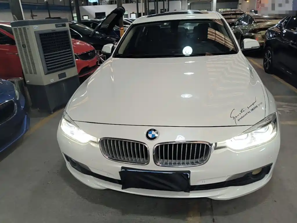 BMW 3 Series — миниатюра 3