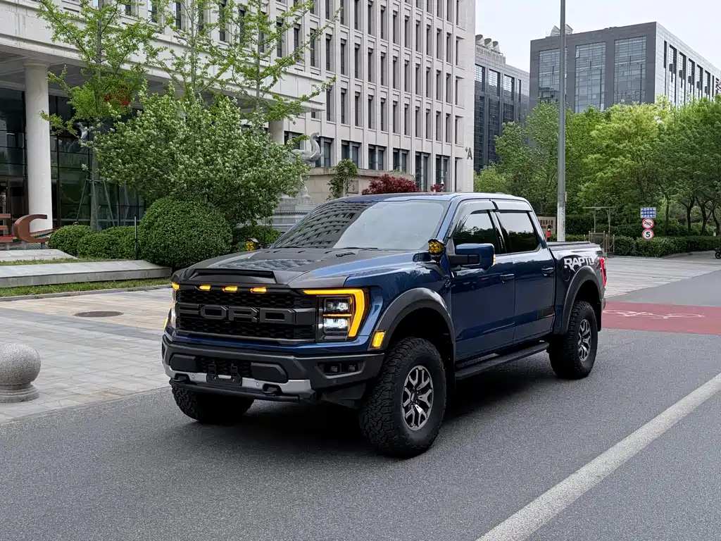 Ford F-150 Raptor 2024
