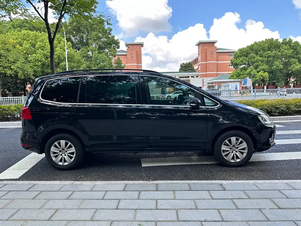 Volkswagen Sharan — миниатюра 4