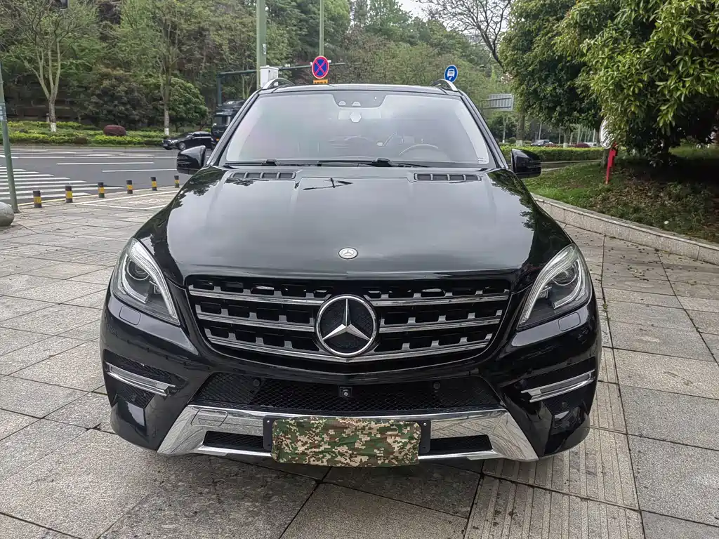 Mercedes-Benz M-Class — миниатюра 2