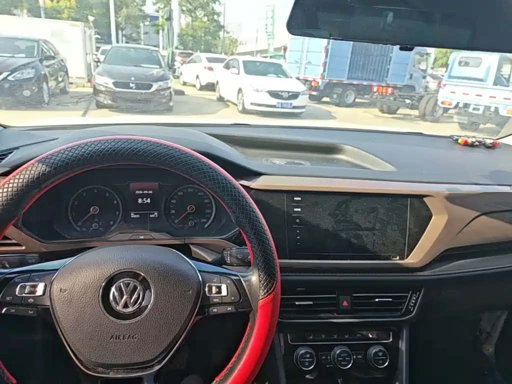 Volkswagen Tharu — миниатюра 10