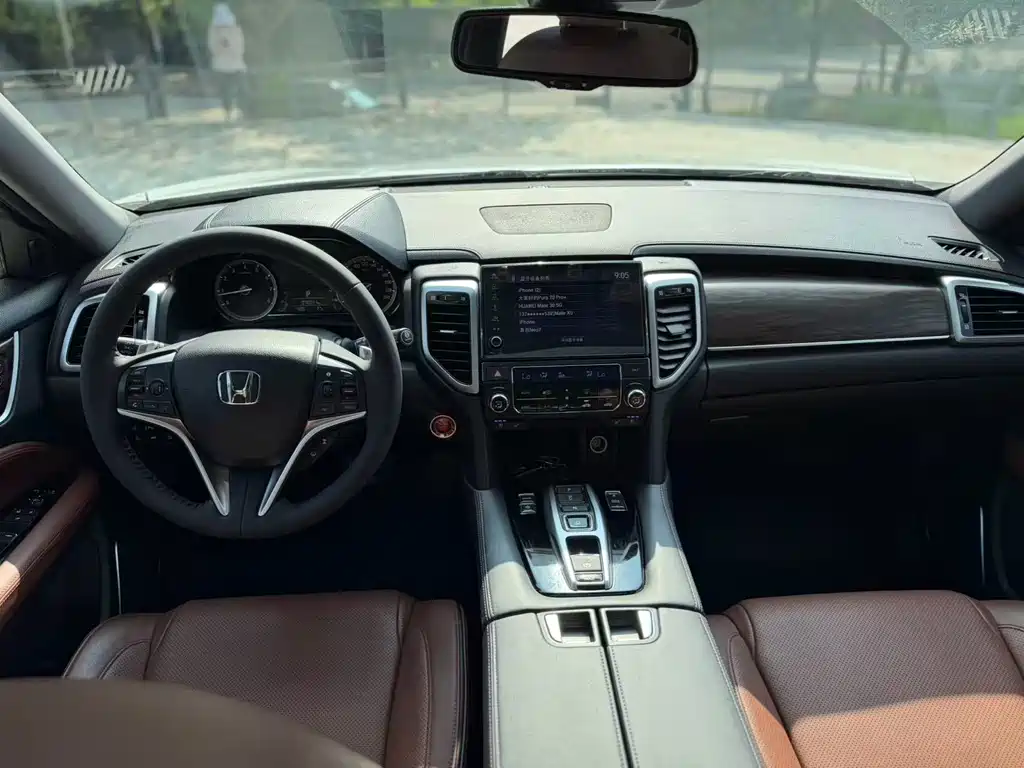Honda UR-V — миниатюра 9