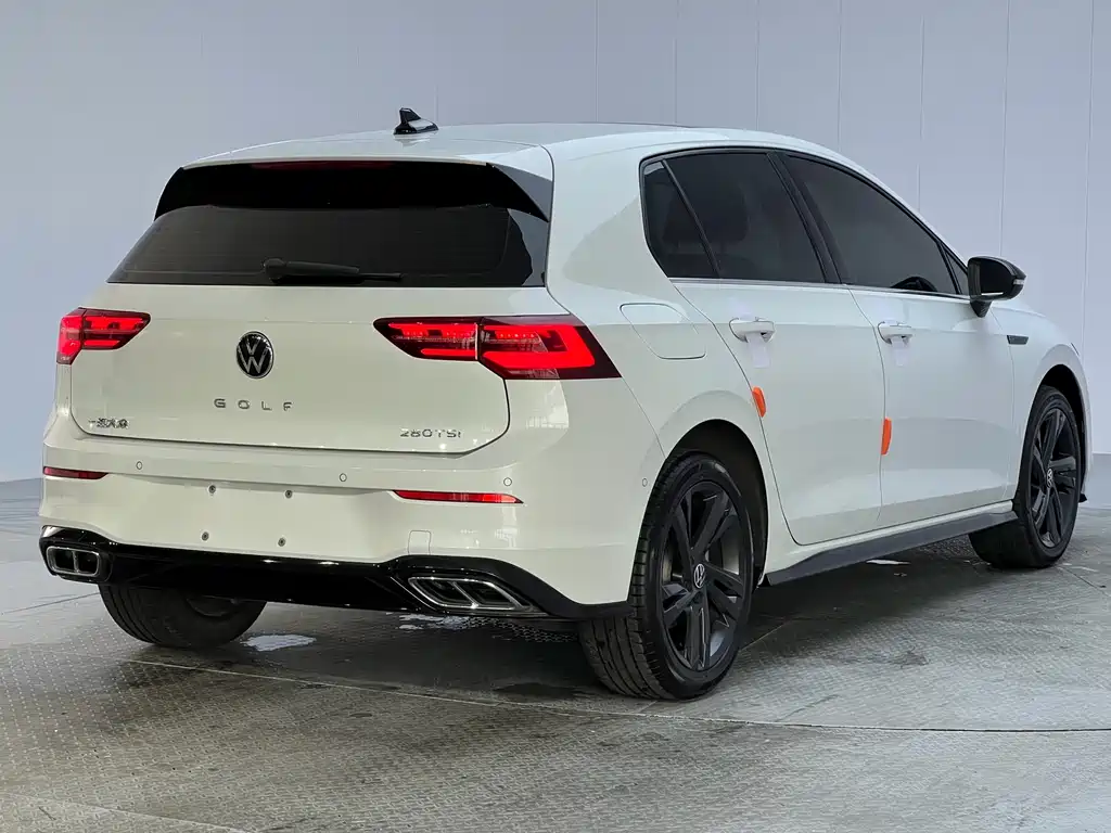 Volkswagen Golf — миниатюра 26