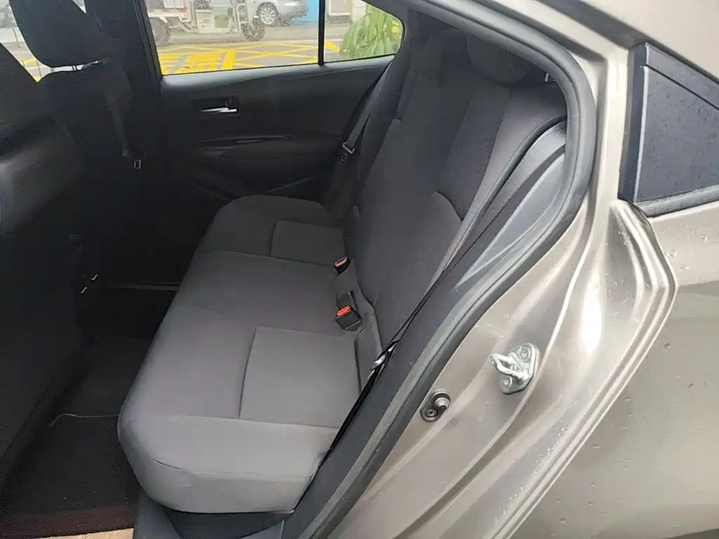 Toyota Corolla — миниатюра 17
