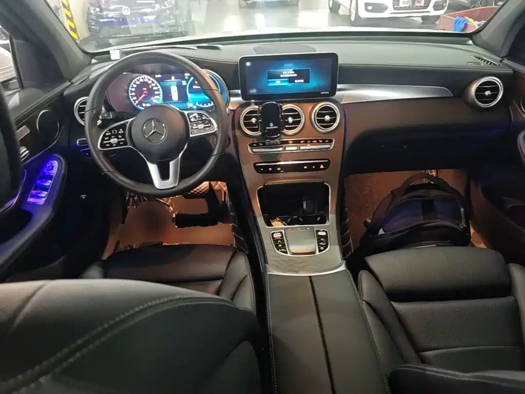 Mercedes-Benz GLC — миниатюра 10
