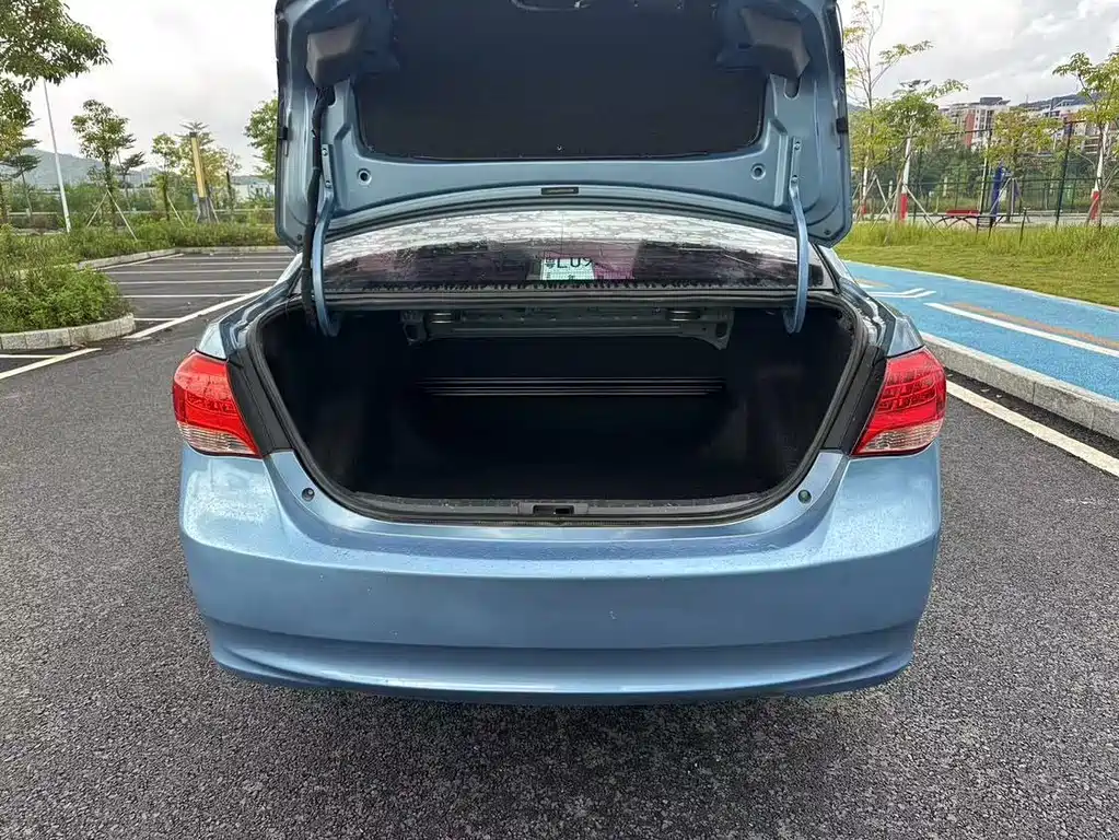 BYD L3 — миниатюра 9