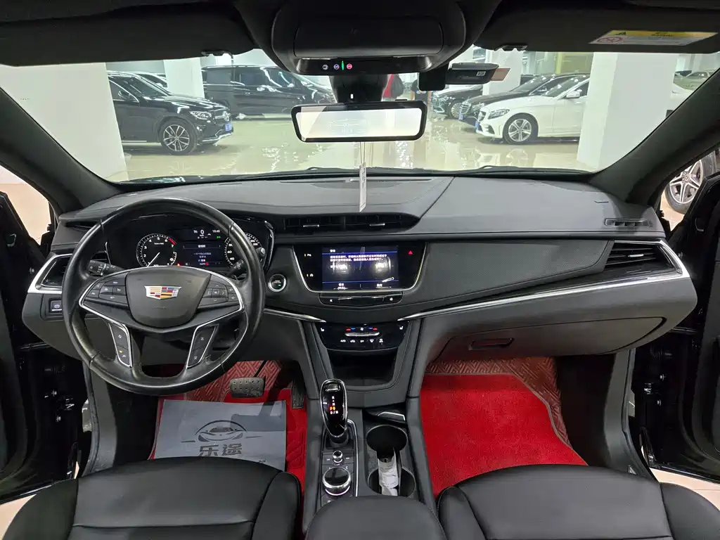 Cadillac XT5 — миниатюра 5