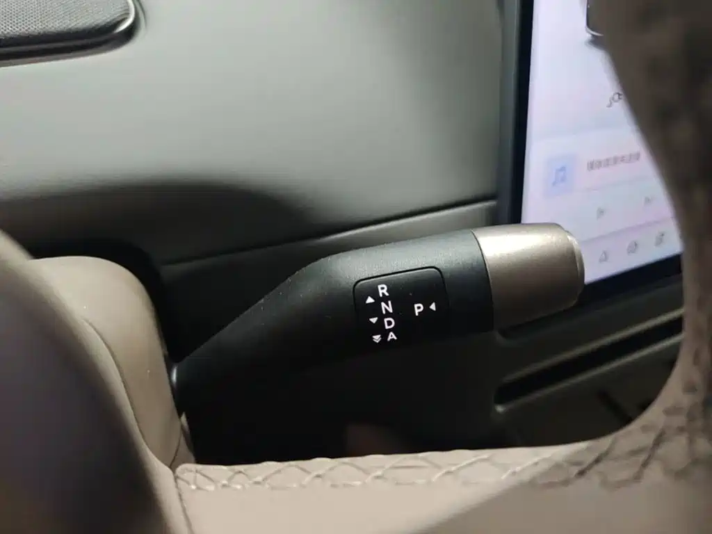 Li Auto Li i8 — миниатюра 14