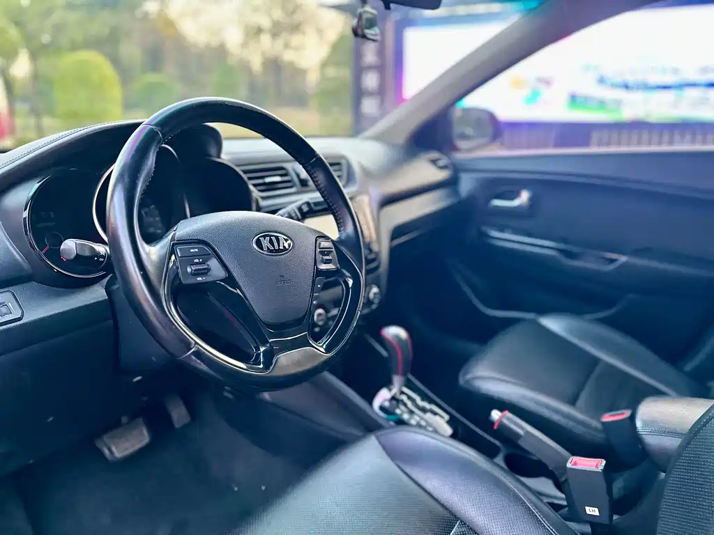 Kia K2 — миниатюра 7