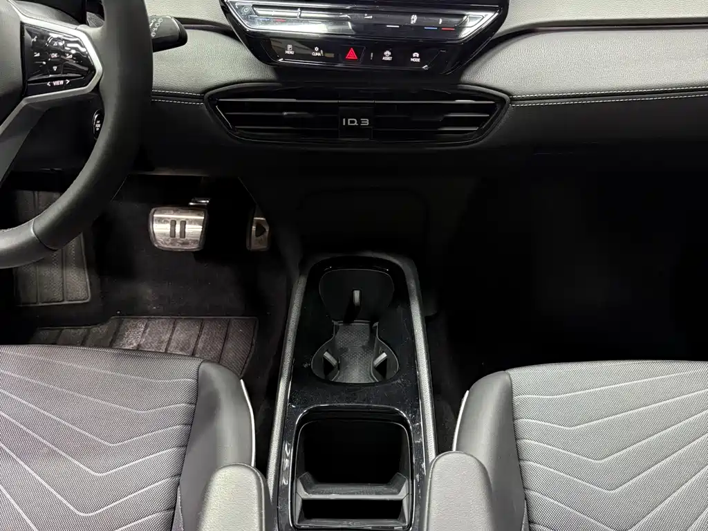 Volkswagen ID.3 — миниатюра 12