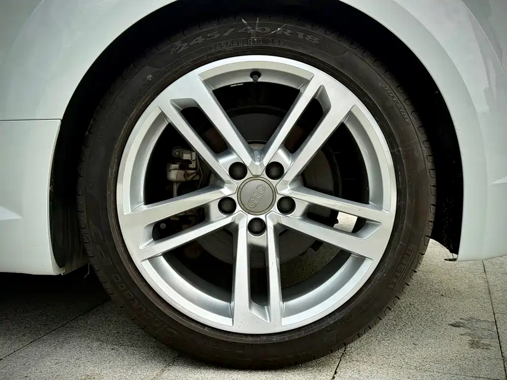 Audi TT — миниатюра 9