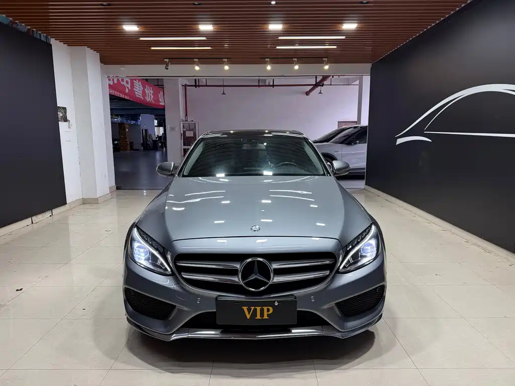 Mercedes-Benz C-Class — миниатюра 2