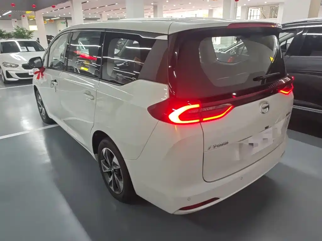 GAC Motor Trumpchi M6 — миниатюра 5